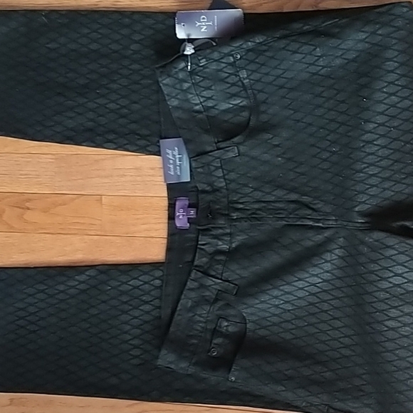 NYDJ Denim - NYDJ Black Skinny Diamond/Shimmer "Look a Full Size Smaller" Jeans 14